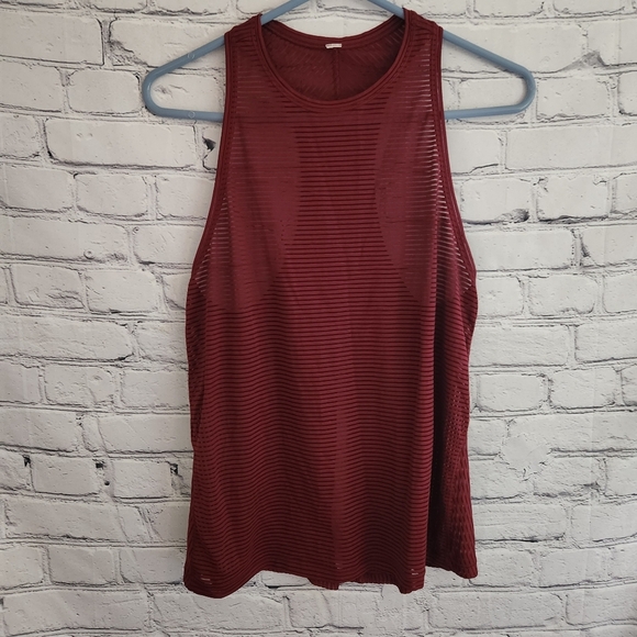 Lululemon Tank Top - Picture 1 of 6
